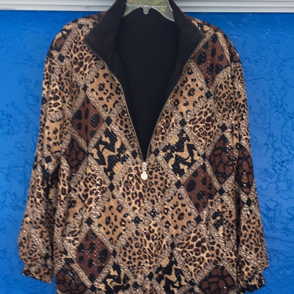 Chic Reversible Jacket! - Picture 1 of 11